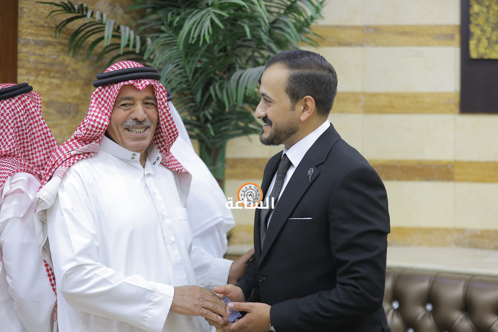 Madar Al-Saa Images 0.09468624340205511