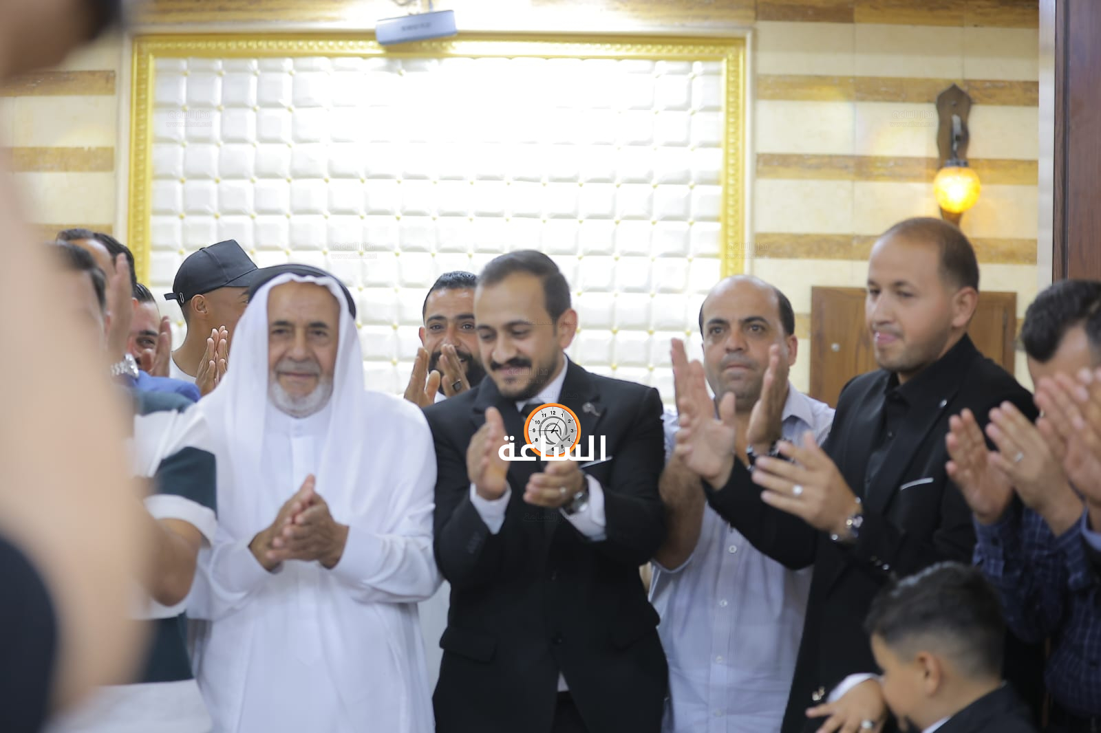 Madar Al-Saa Images 0.8834279354762576