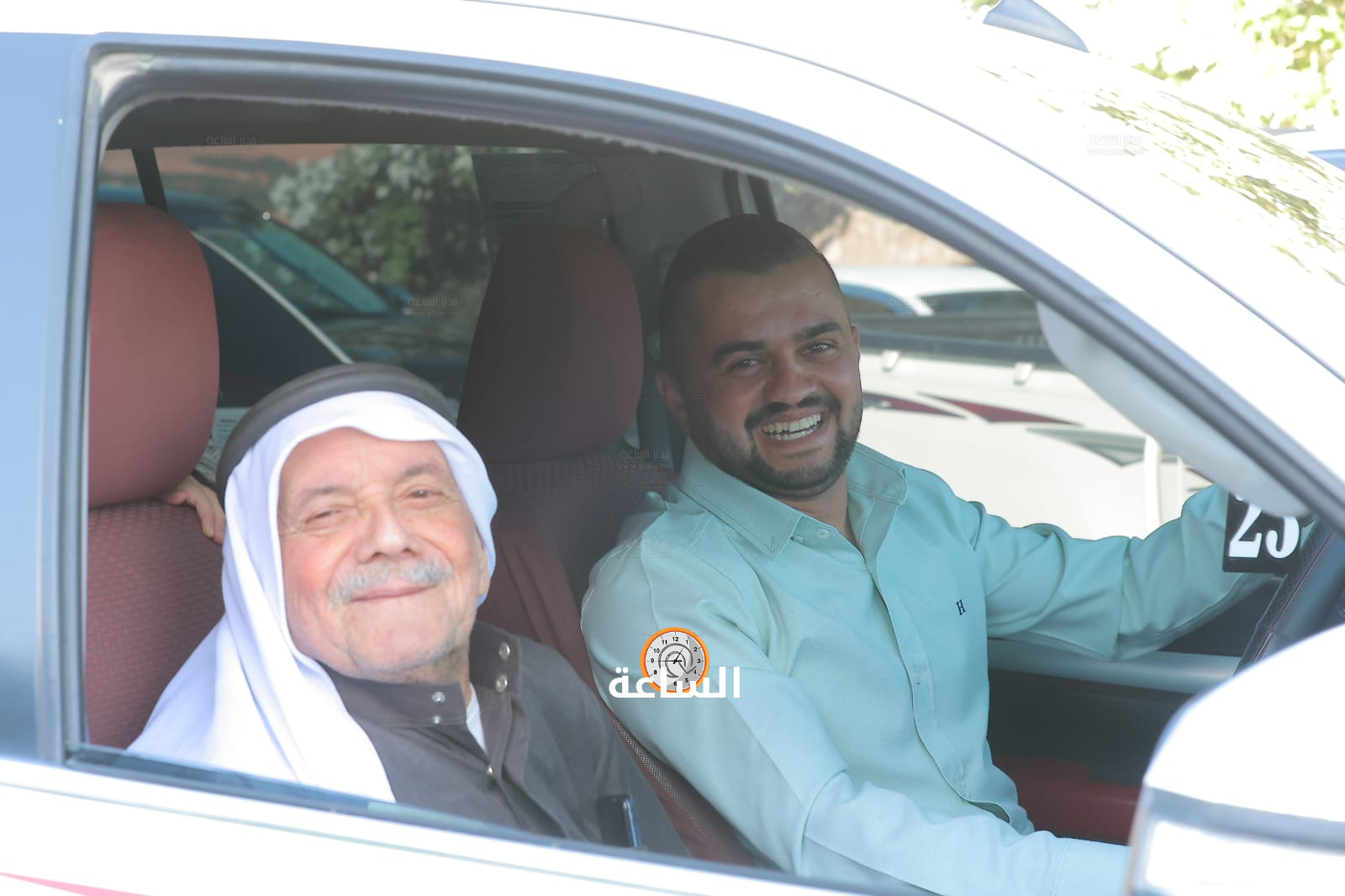 Madar Al-Saa Images 0.5761024590753047