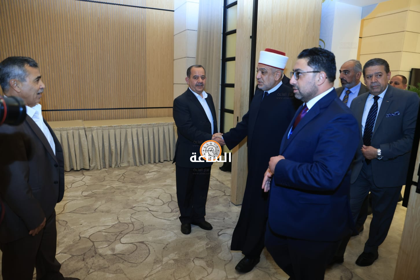 Madar Al-Saa Images 0.42166299985793365