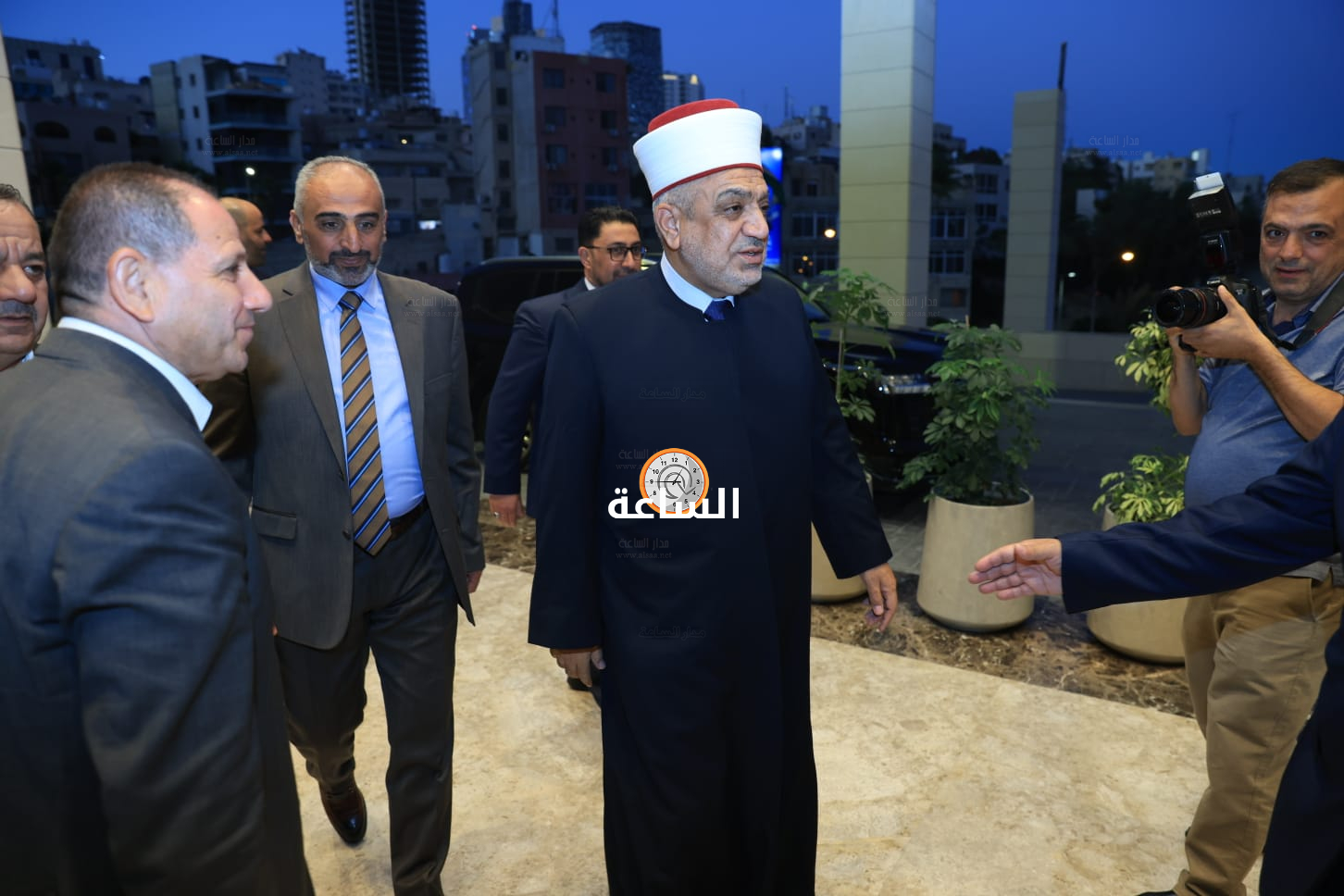Madar Al-Saa Images 0.330837946107991