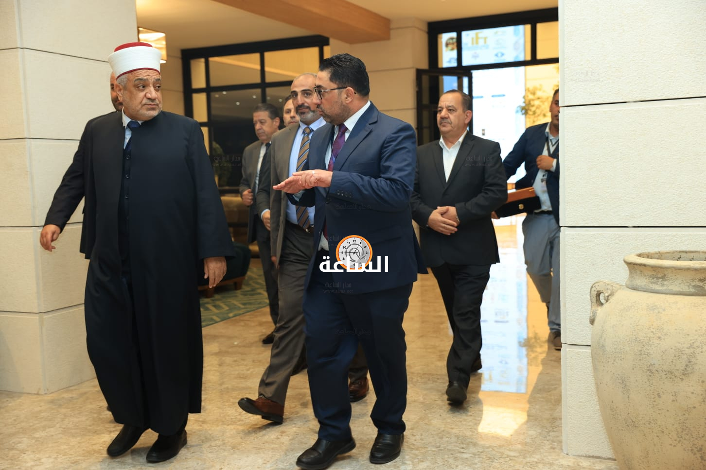 Madar Al-Saa Images 0.2156292845166904