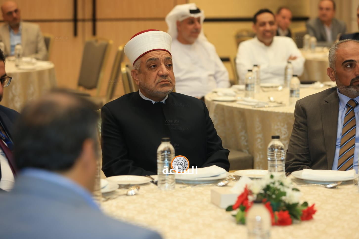 Madar Al-Saa Images 0.44647263679240967