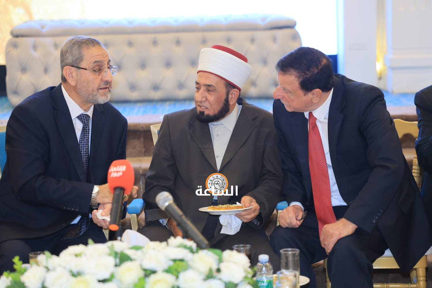 Madar Al-Saa Images 0.4551579085710351