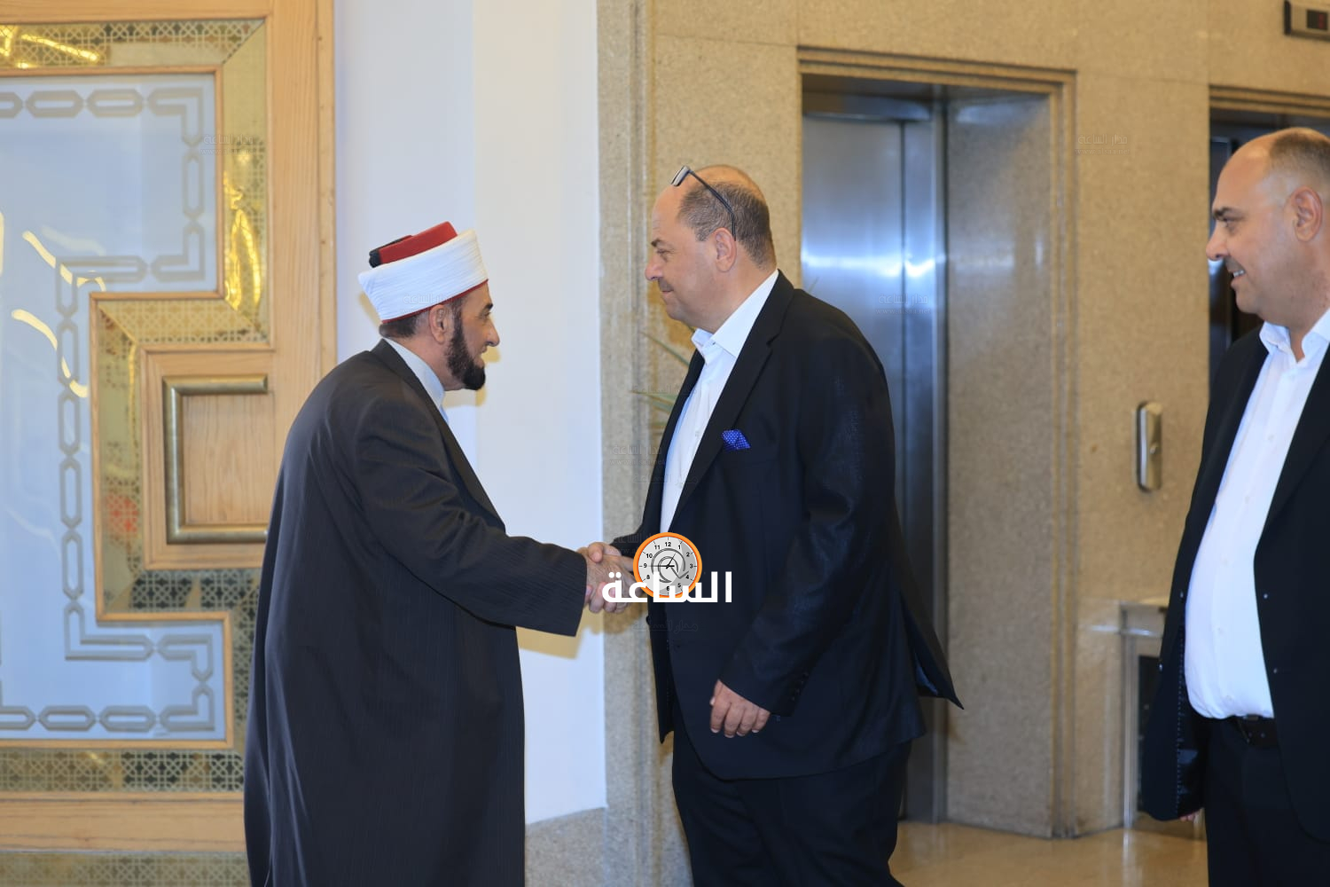 Madar Al-Saa Images 0.9654592679964609