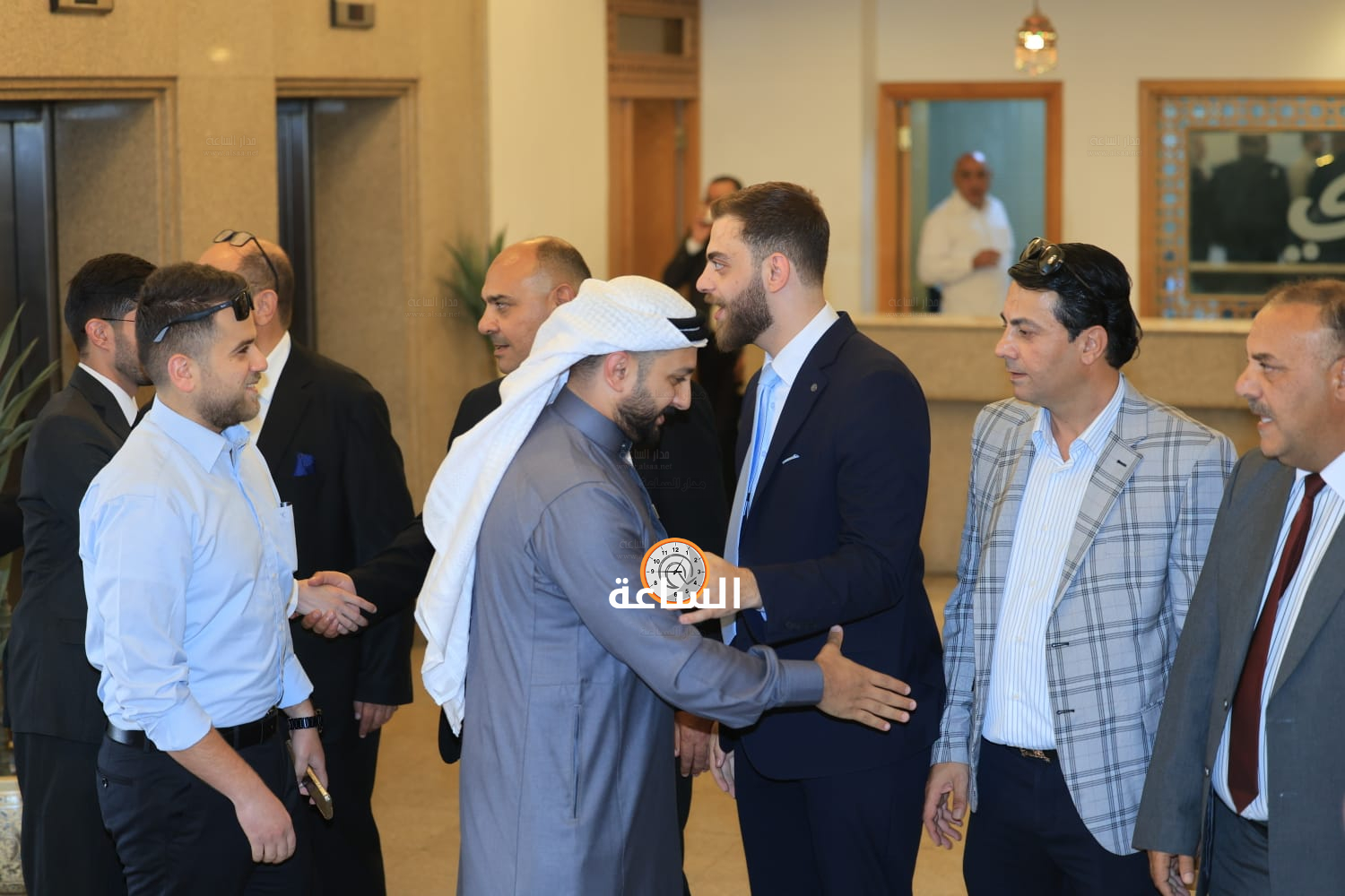 Madar Al-Saa Images 0.7119097347360597