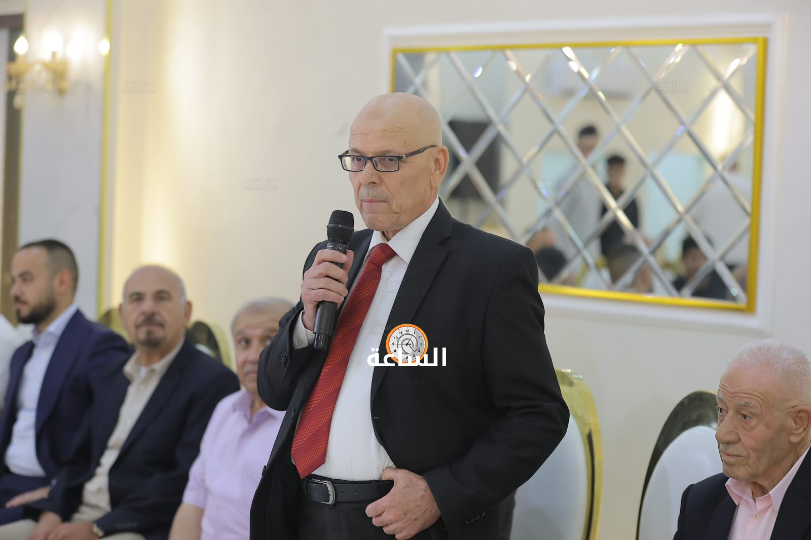 Madar Al-Saa Images 0.9951631040493281