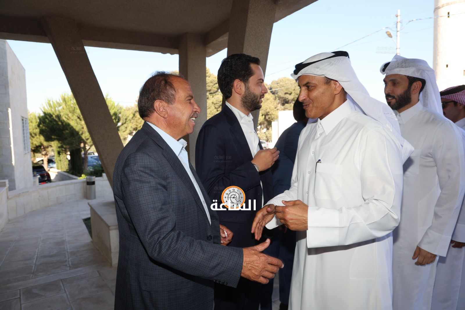 Madar Al-Saa Images 0.8968666677747839