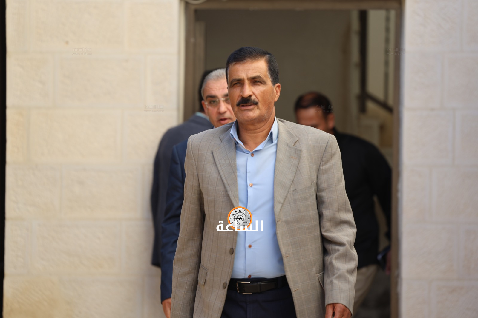Madar Al-Saa Images 0.9822765840383837