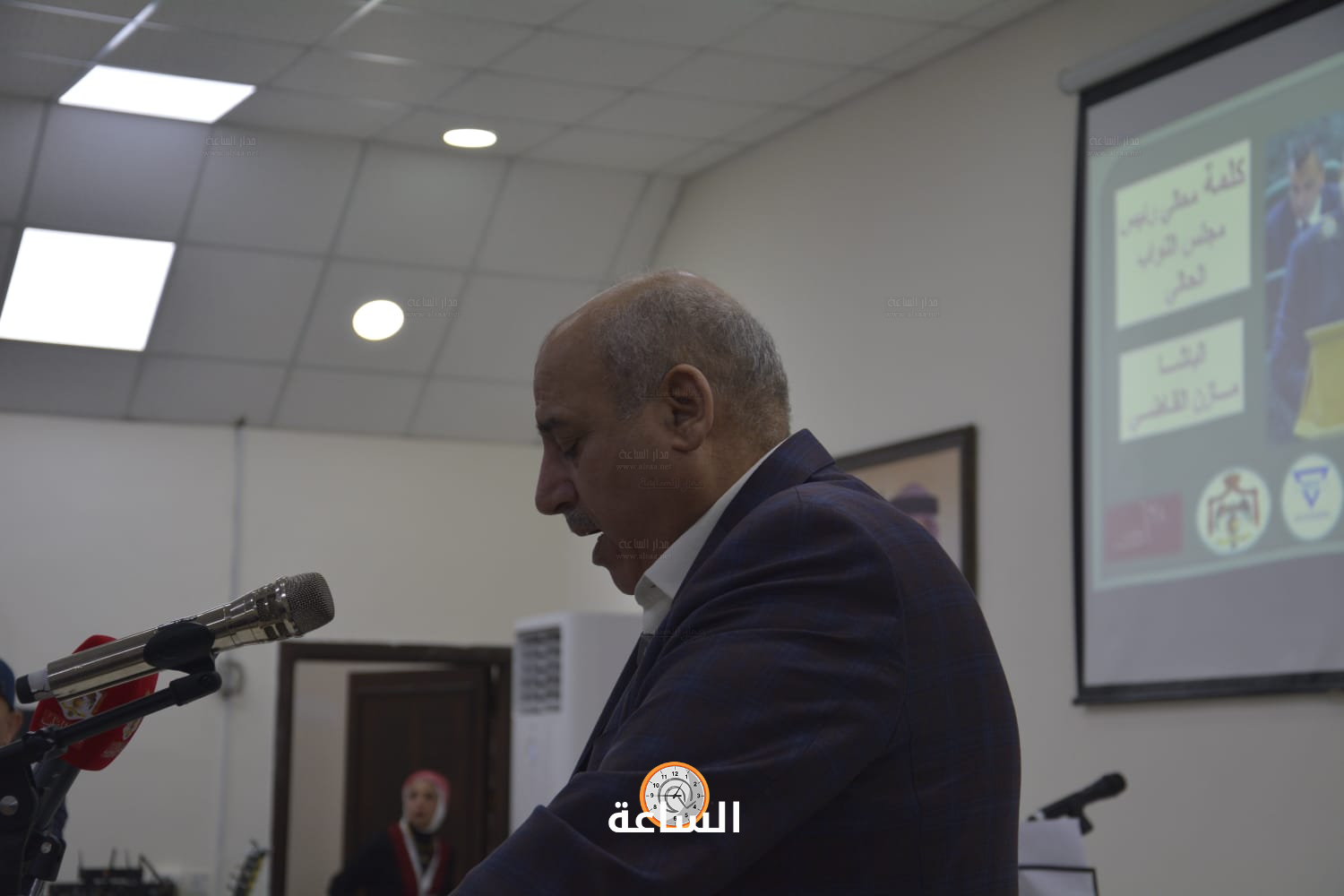 Madar Al-Saa Images 0.3826991474421265