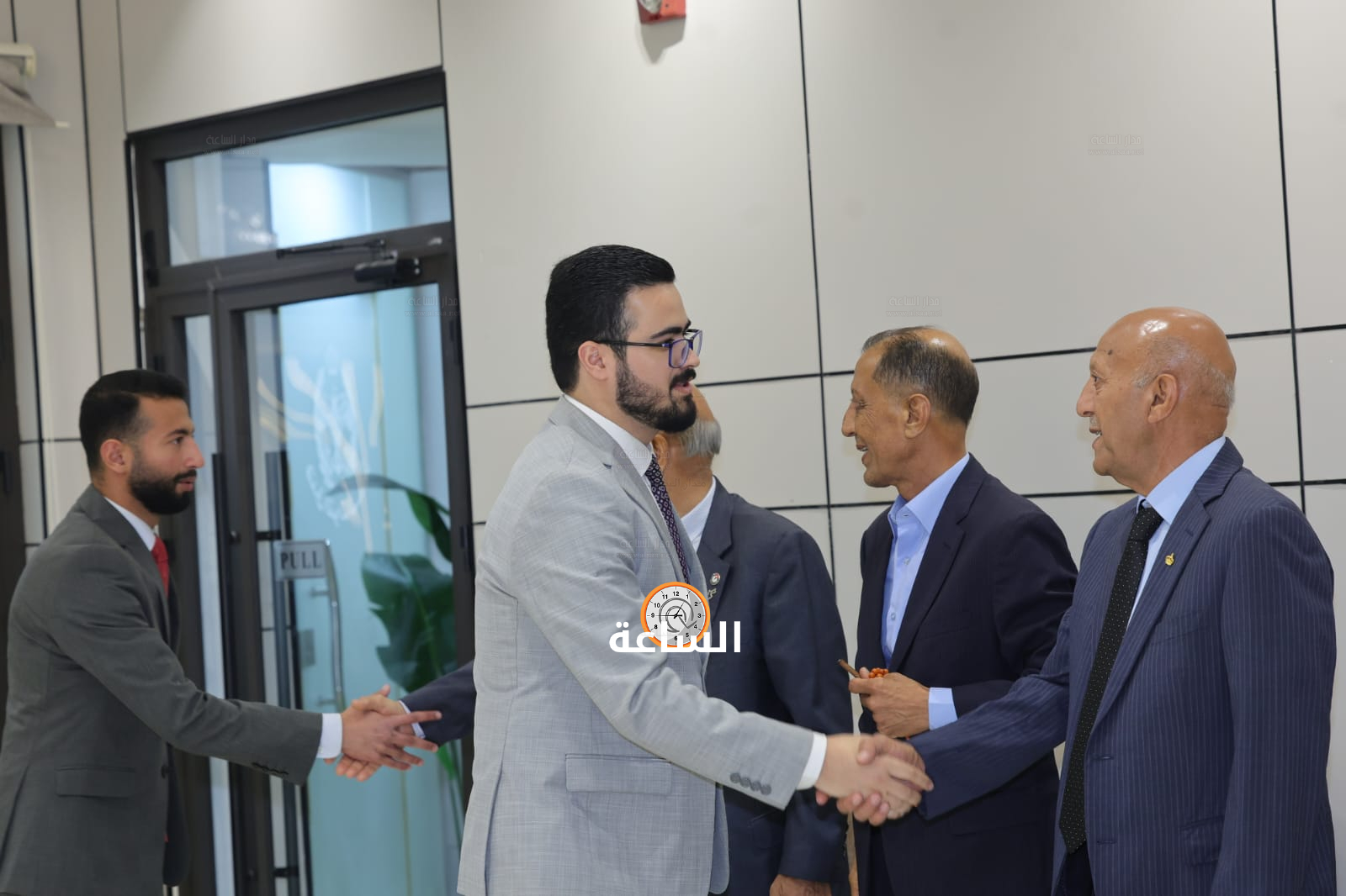 Madar Al-Saa Images 0.8152197512870694