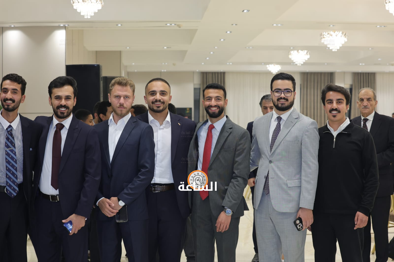 Madar Al-Saa Images 0.518058760688789