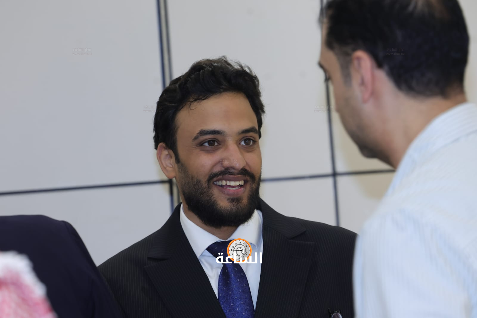 Madar Al-Saa Images 0.6600890429021982