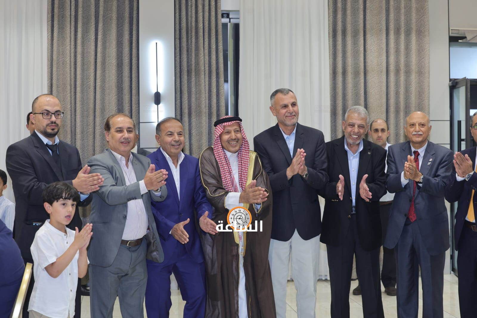 Madar Al-Saa Images 0.016327032139416886