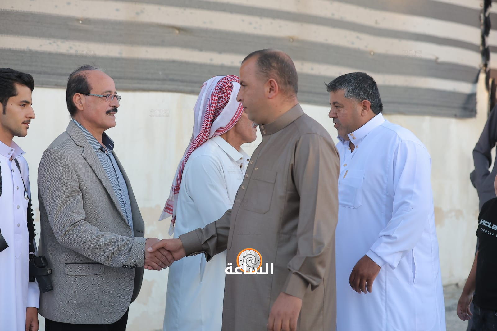 Madar Al-Saa Images 0.4588297242164068