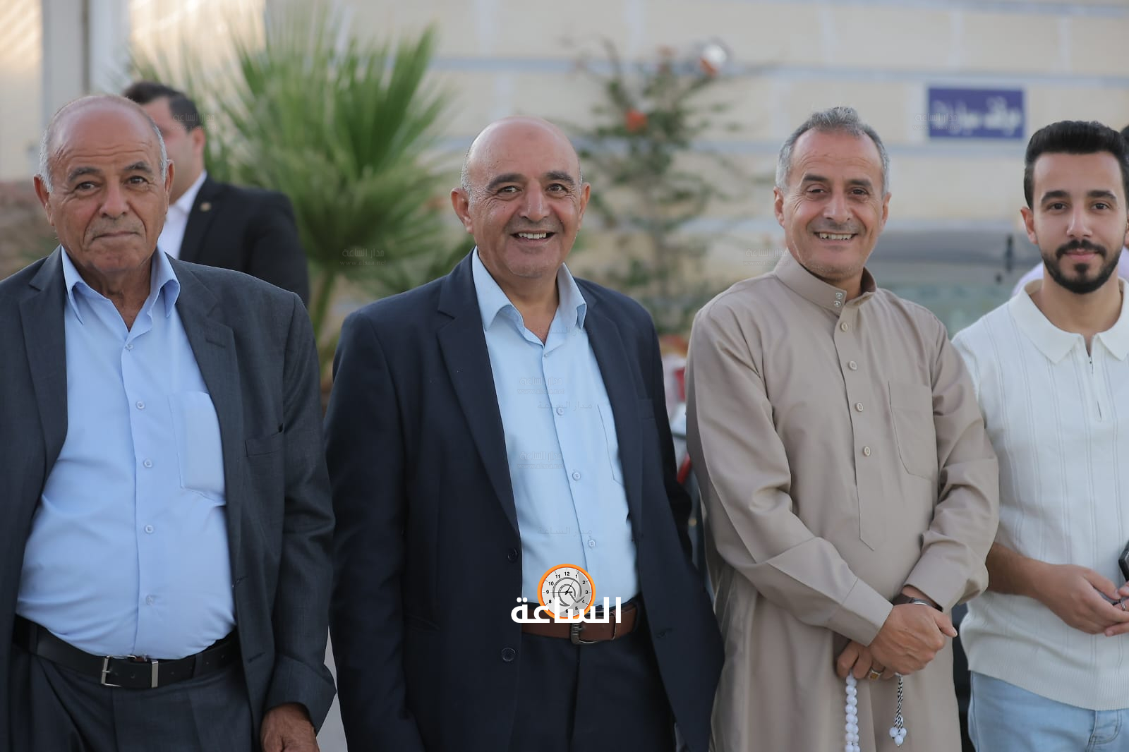 Madar Al-Saa Images 0.4304542547960265