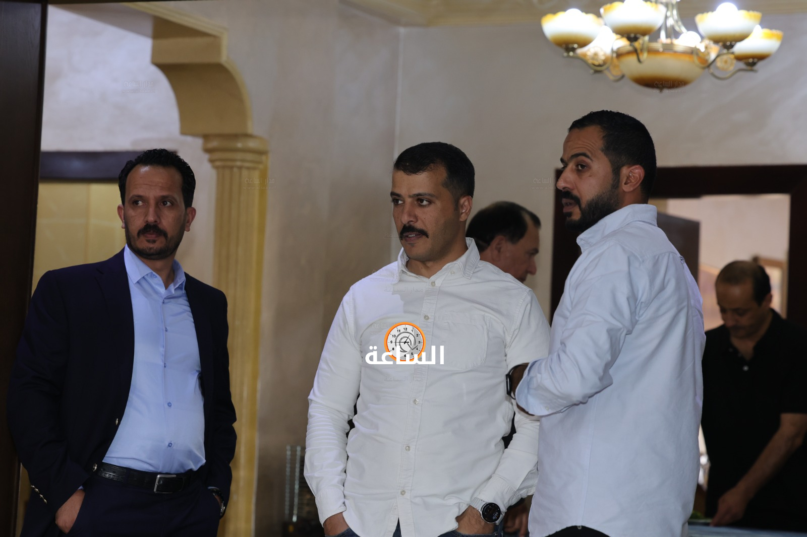 Madar Al-Saa Images 0.03977492468063648