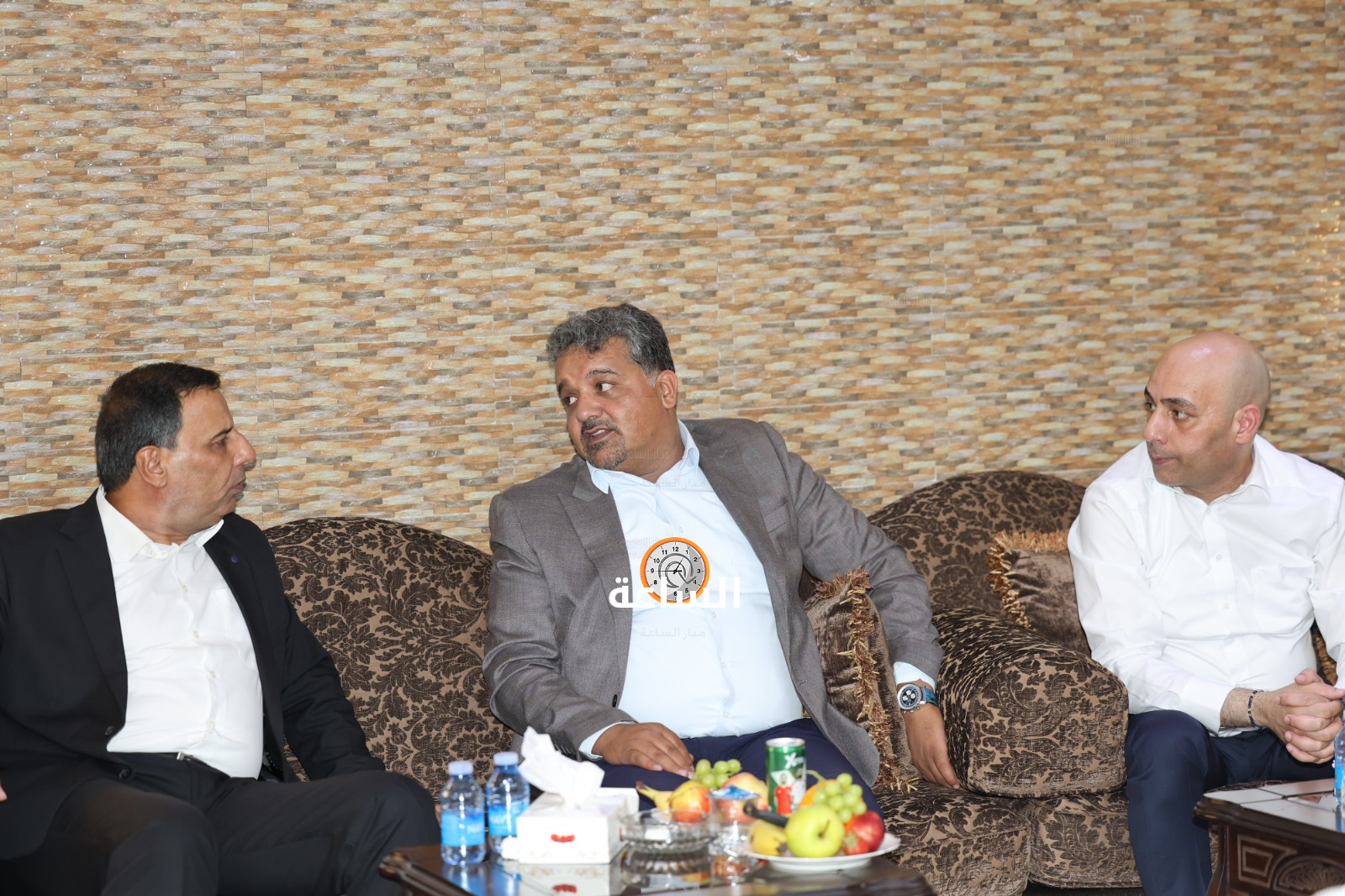 Madar Al-Saa Images 0.7568737393995149