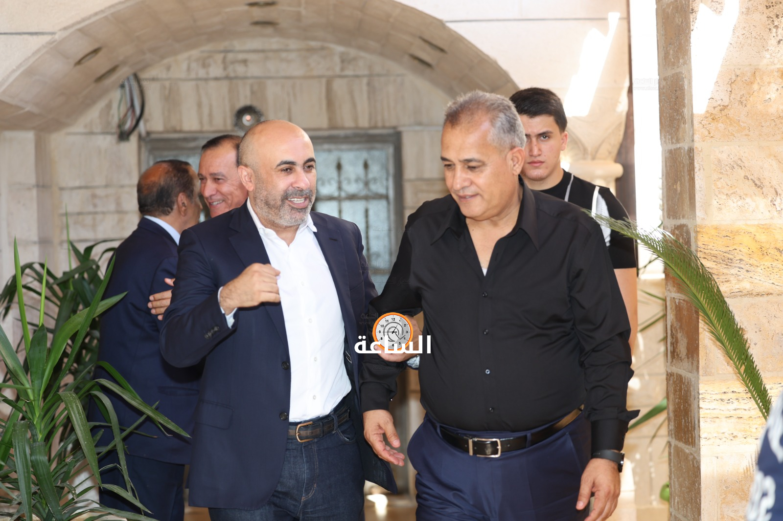 Madar Al-Saa Images 0.2157582364522158