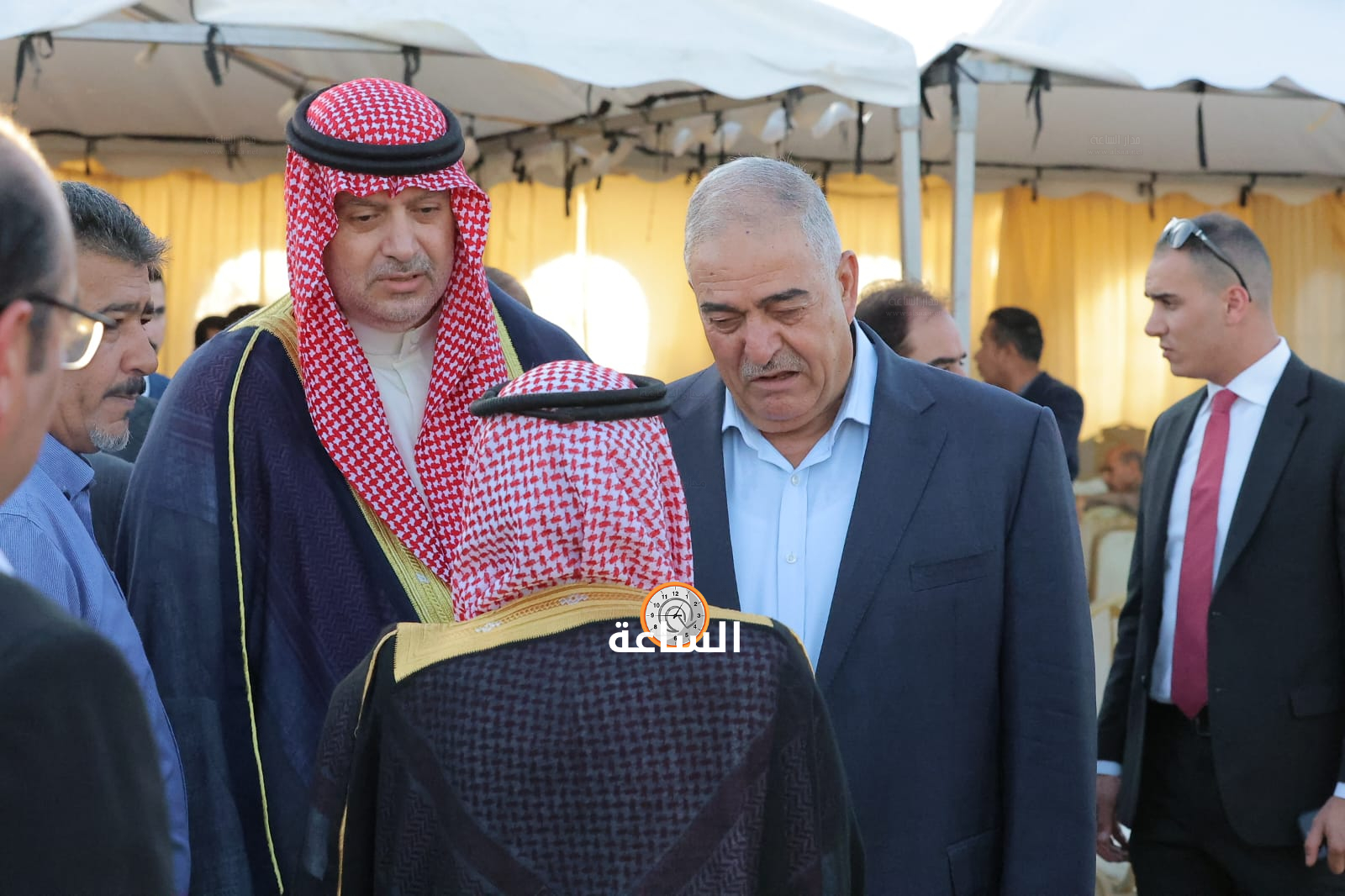 Madar Al-Saa Images 0.6992321605559321