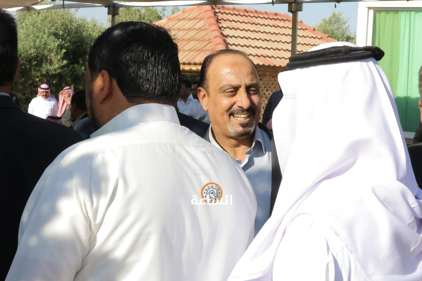 Madar Al-Saa Images 0.4057862159620603
