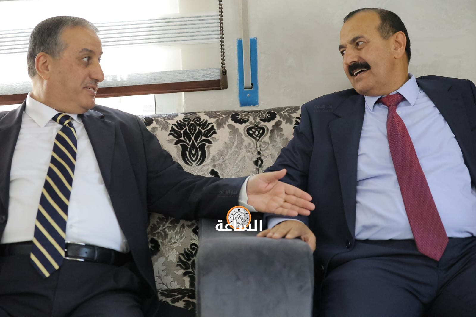 Madar Al-Saa Images 0.6910230915836875