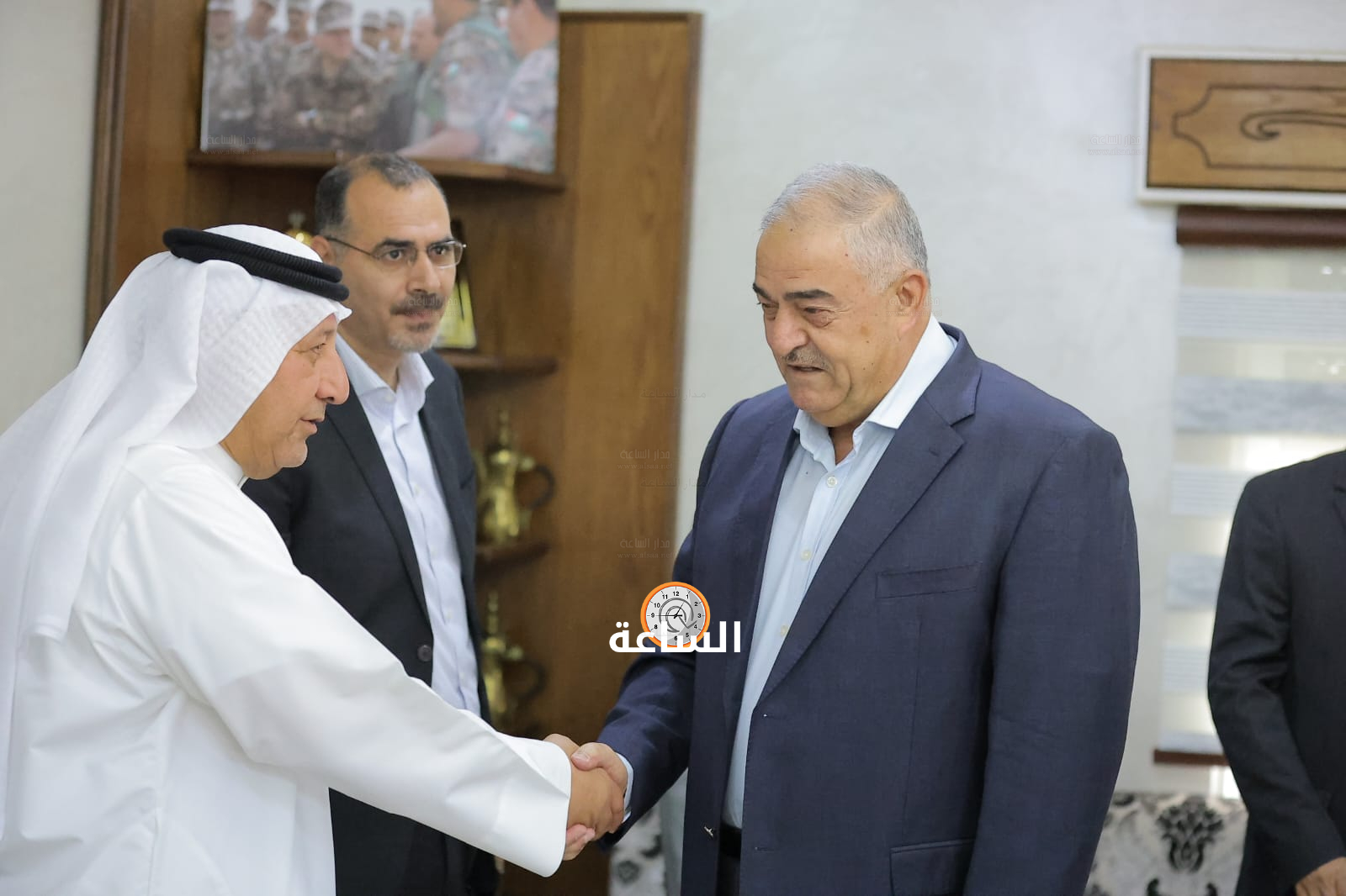 Madar Al-Saa Images 0.756090469441711