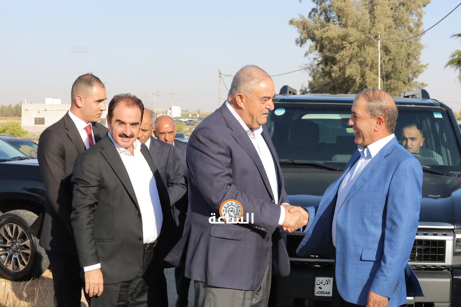 Madar Al-Saa Images 0.38898542908196343