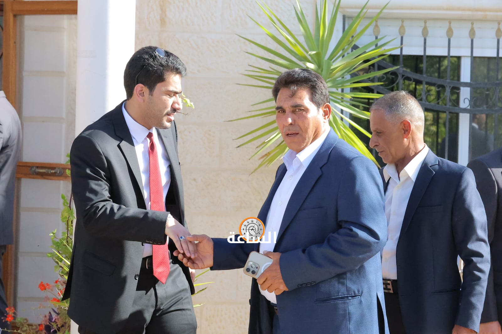 Madar Al-Saa Images 0.779476408682519