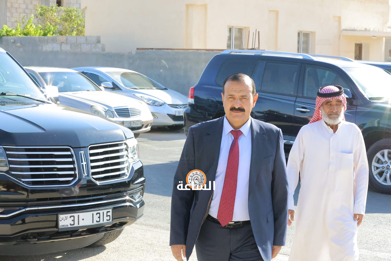 Madar Al-Saa Images 0.22832260359124557