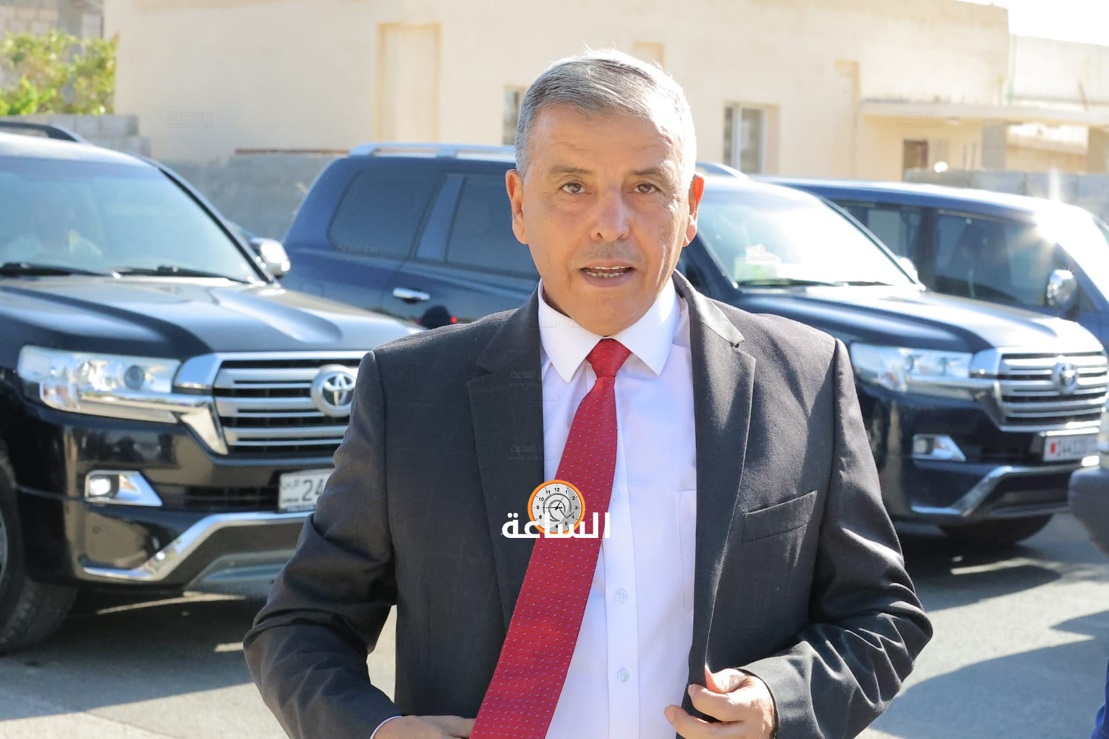 Madar Al-Saa Images 0.02942674215615848