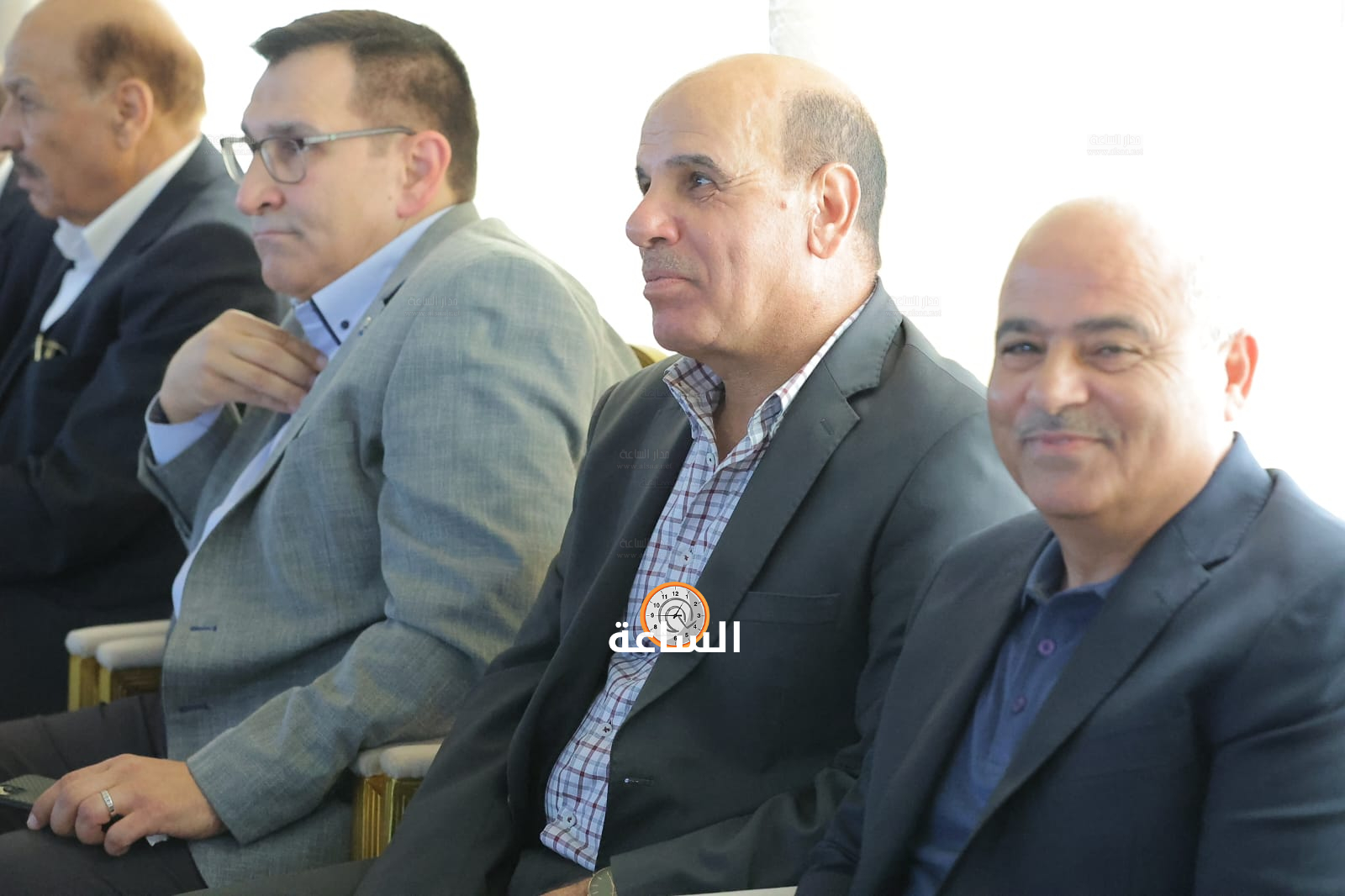 Madar Al-Saa Images 0.49928911719272373