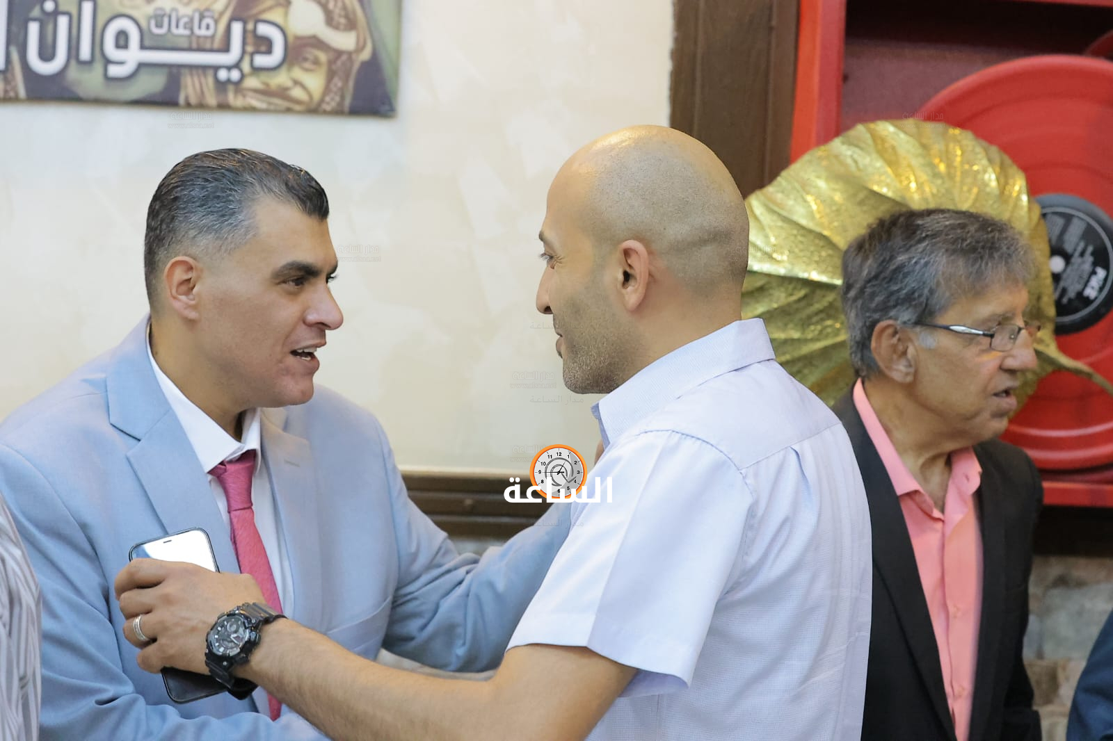 Madar Al-Saa Images 0.9681402713738081