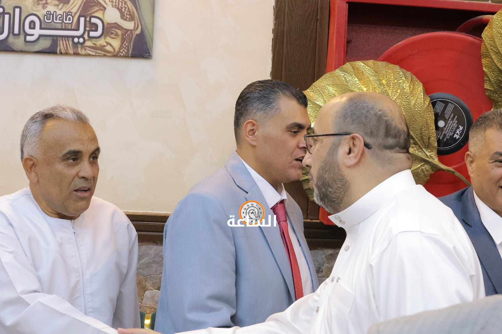 Madar Al-Saa Images 0.4903071698795024