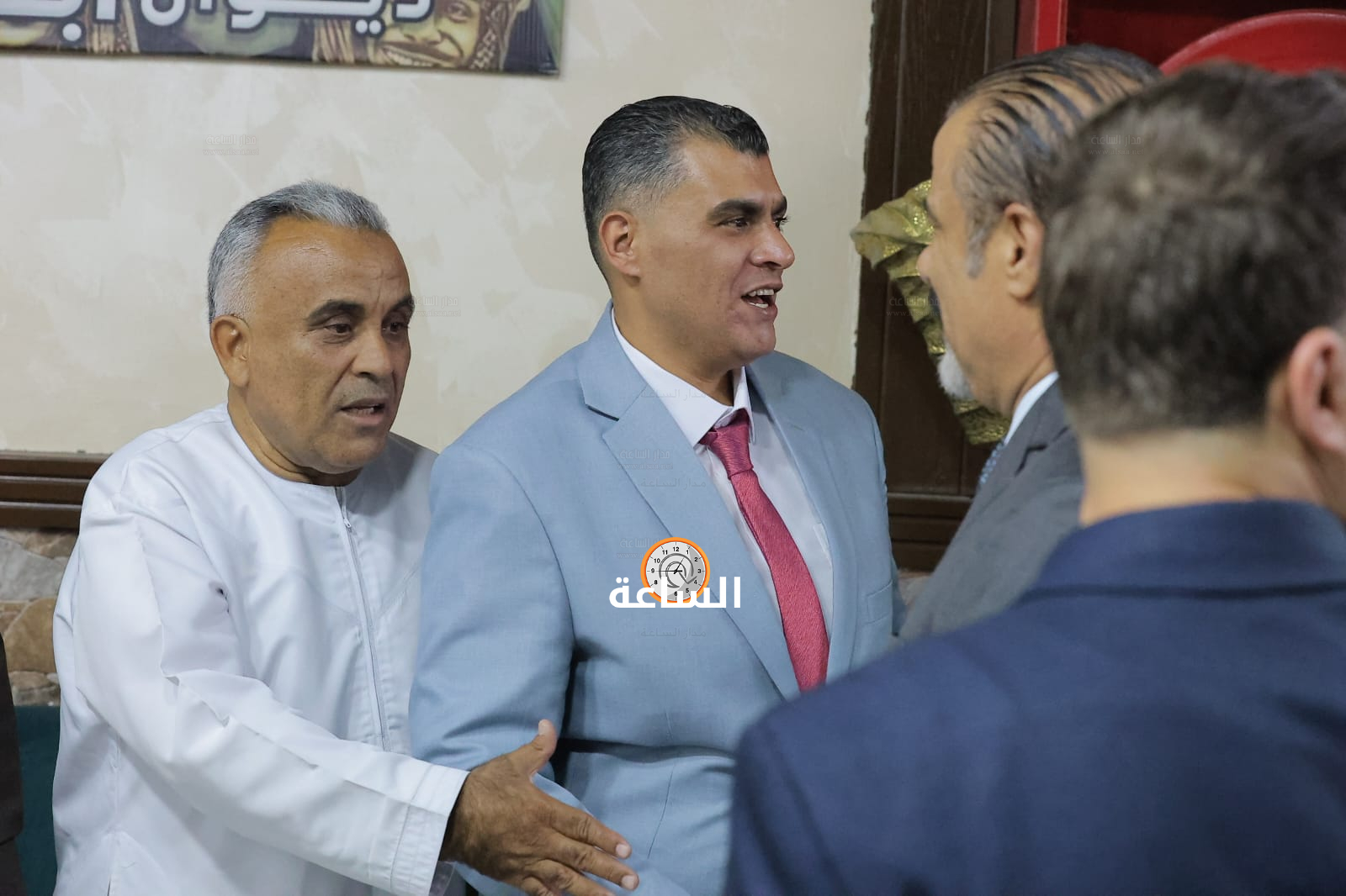 Madar Al-Saa Images 0.3311372845763436
