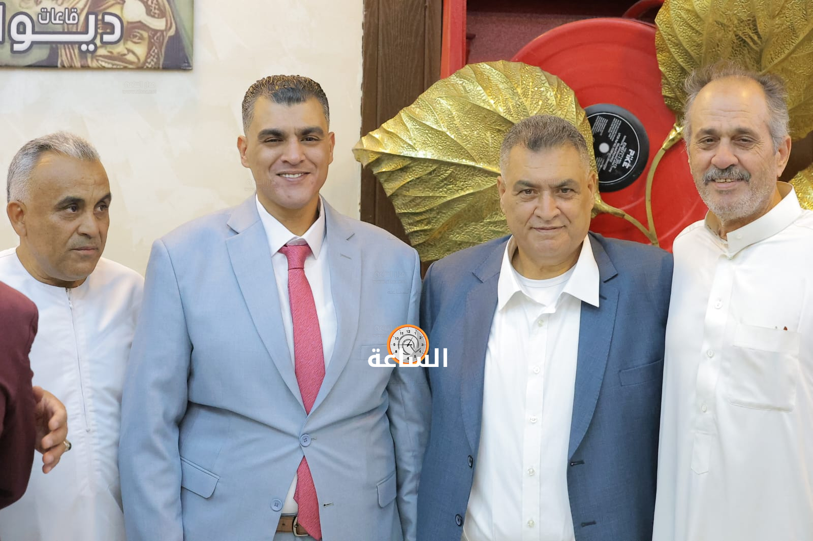 Madar Al-Saa Images 0.908305097150537