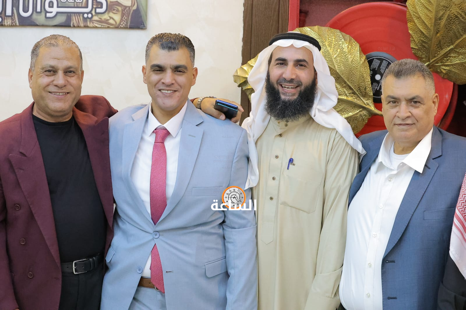 Madar Al-Saa Images 0.7512859330192782