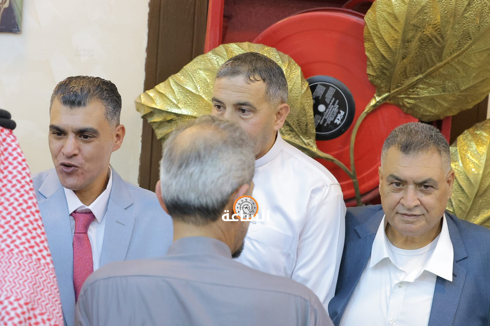Madar Al-Saa Images 0.7955569387165448