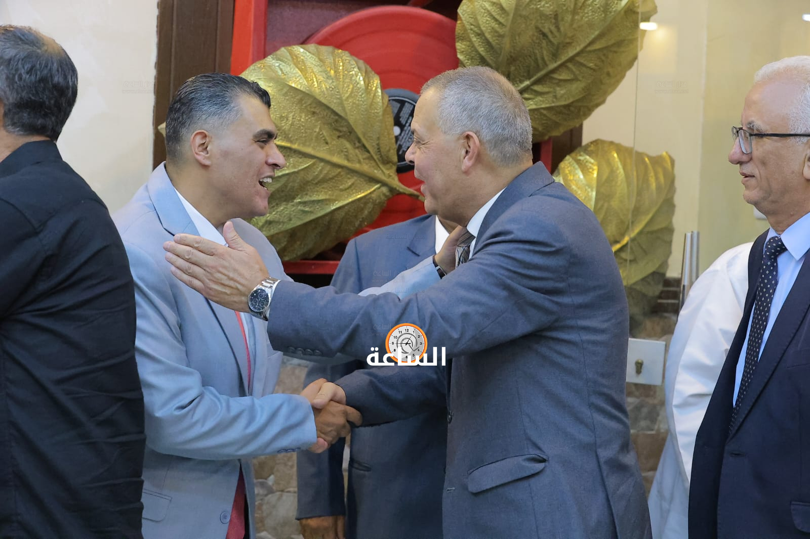 Madar Al-Saa Images 0.9516173616148651