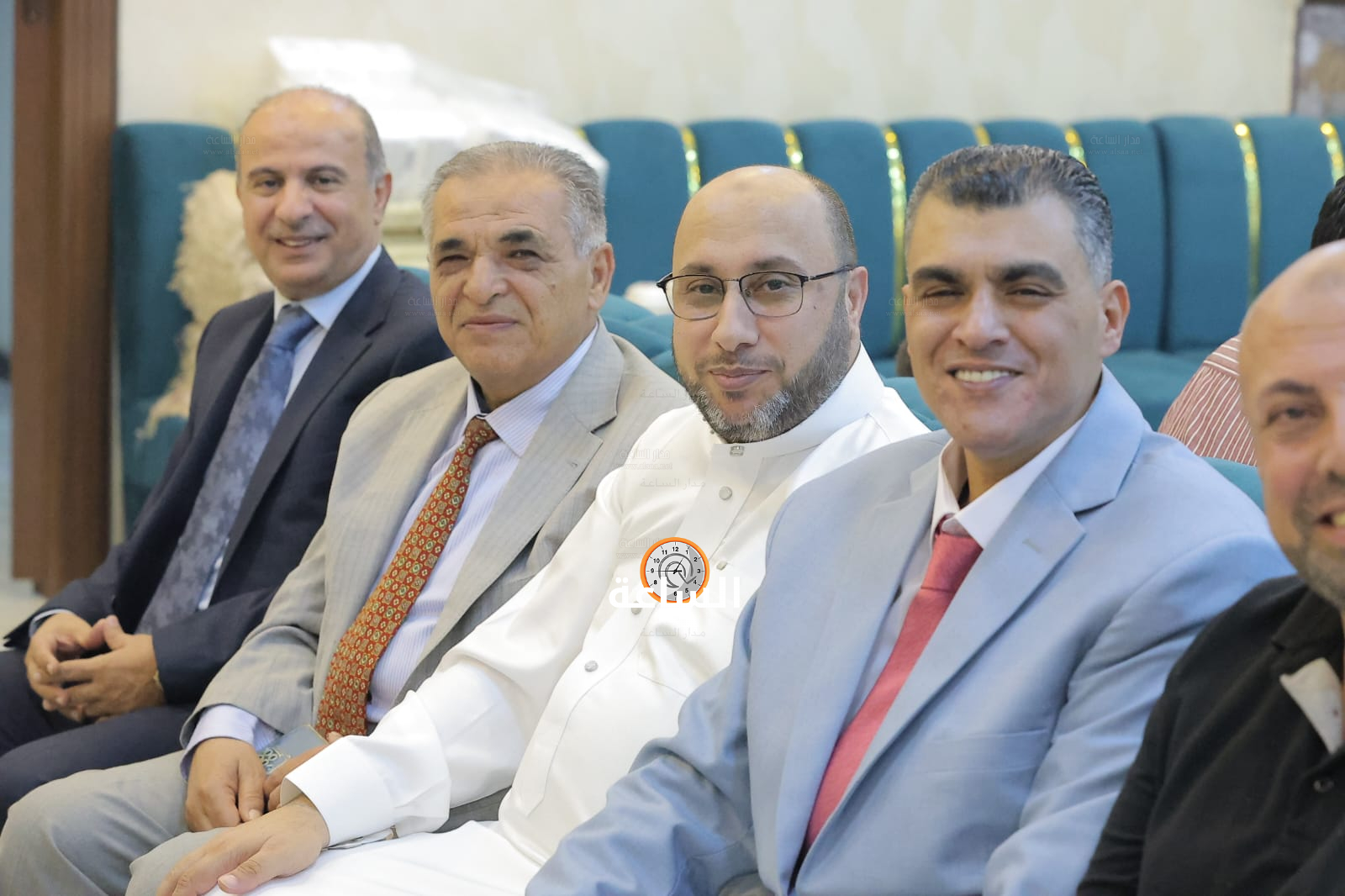 Madar Al-Saa Images 0.708761970864746