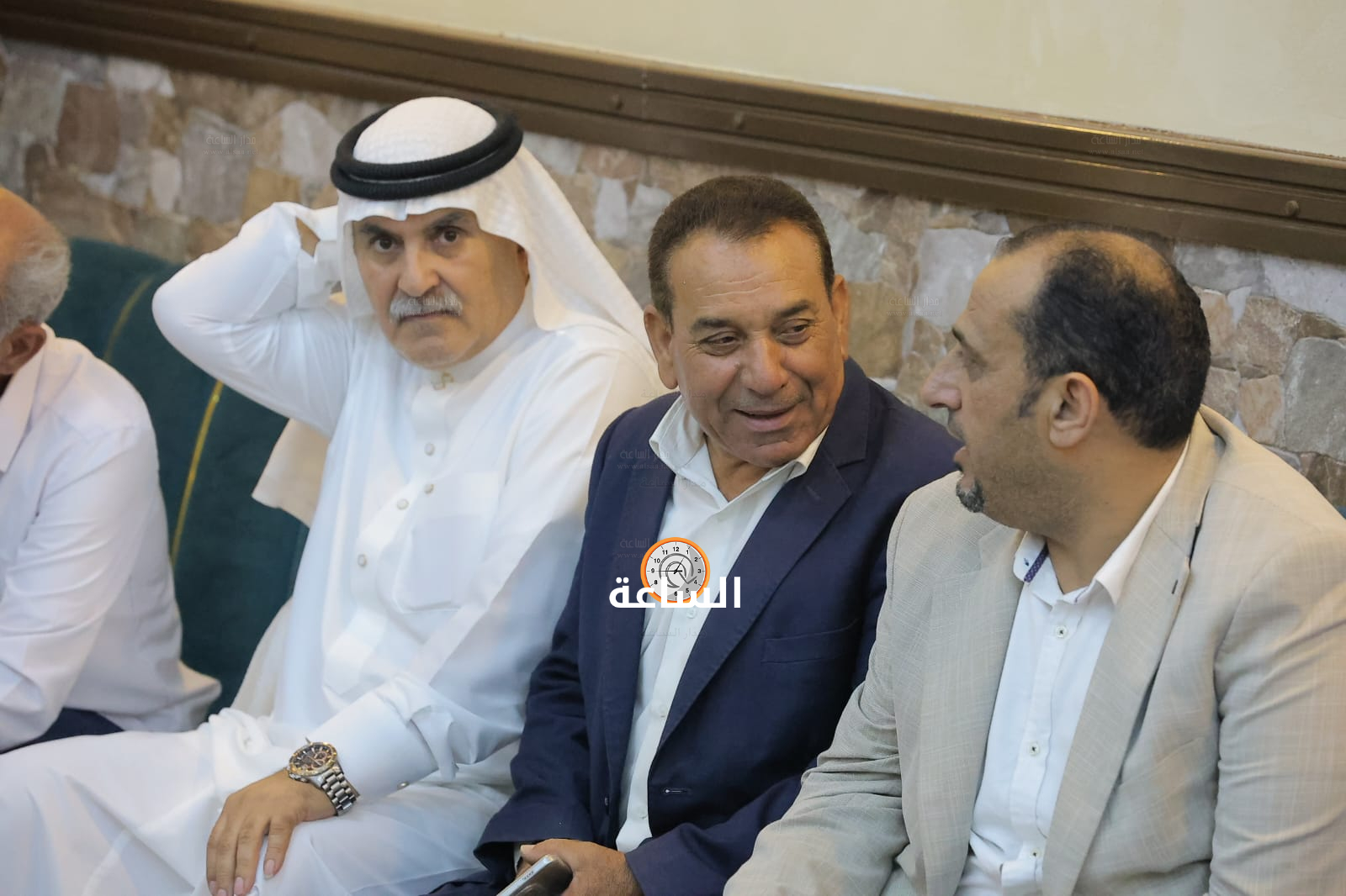 Madar Al-Saa Images 0.6373213454178754