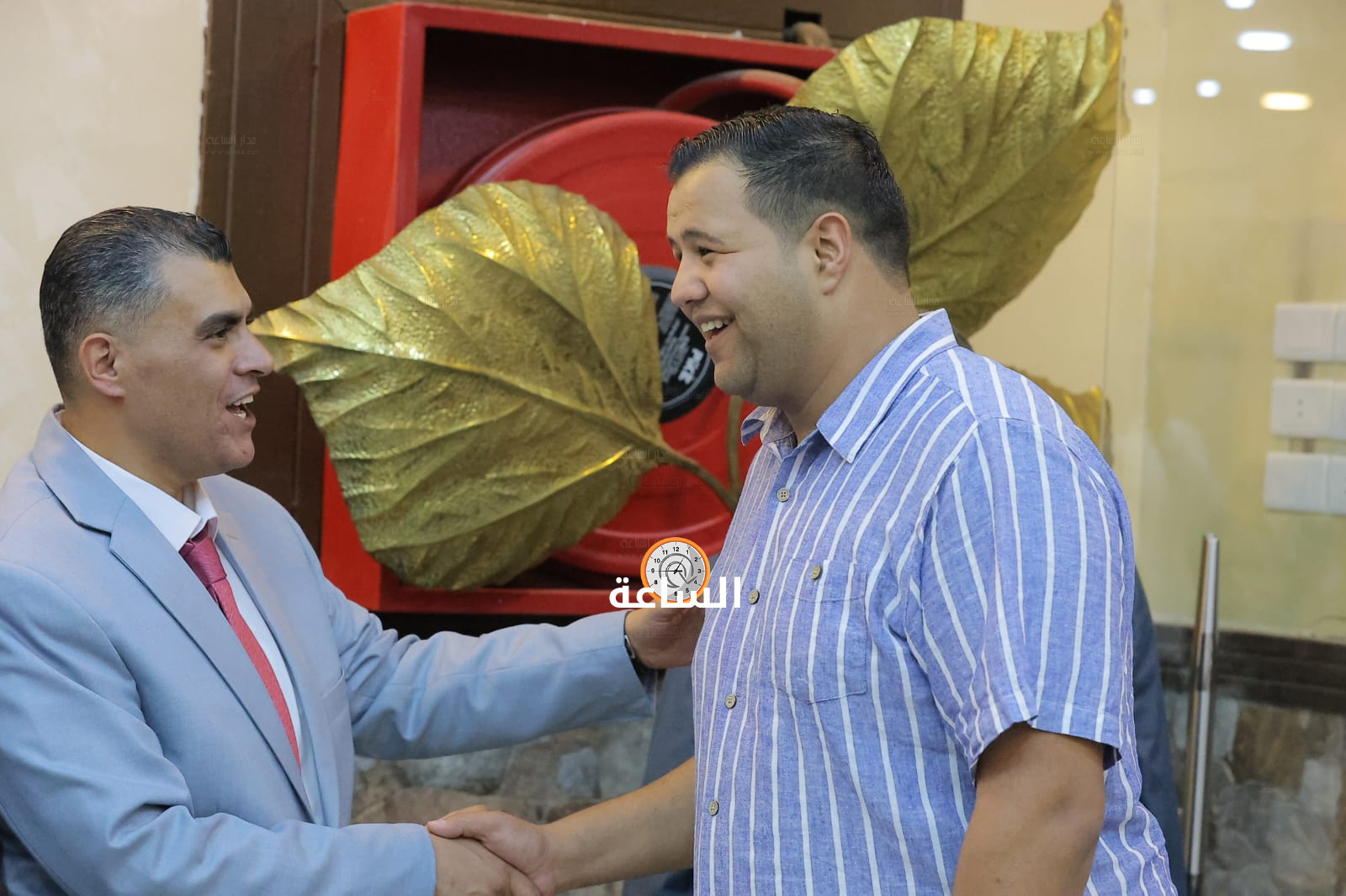 Madar Al-Saa Images 0.47842390546841107
