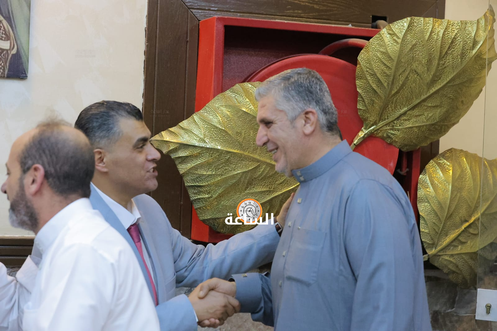 Madar Al-Saa Images 0.4266083939925073