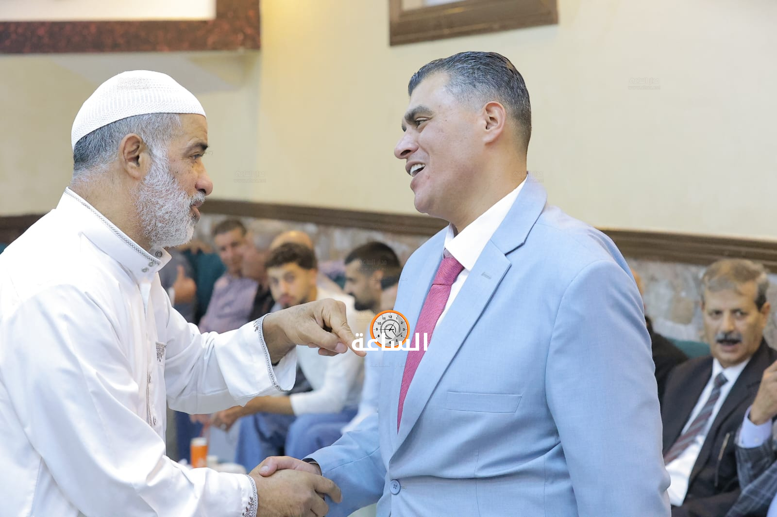 Madar Al-Saa Images 0.7240617173141543