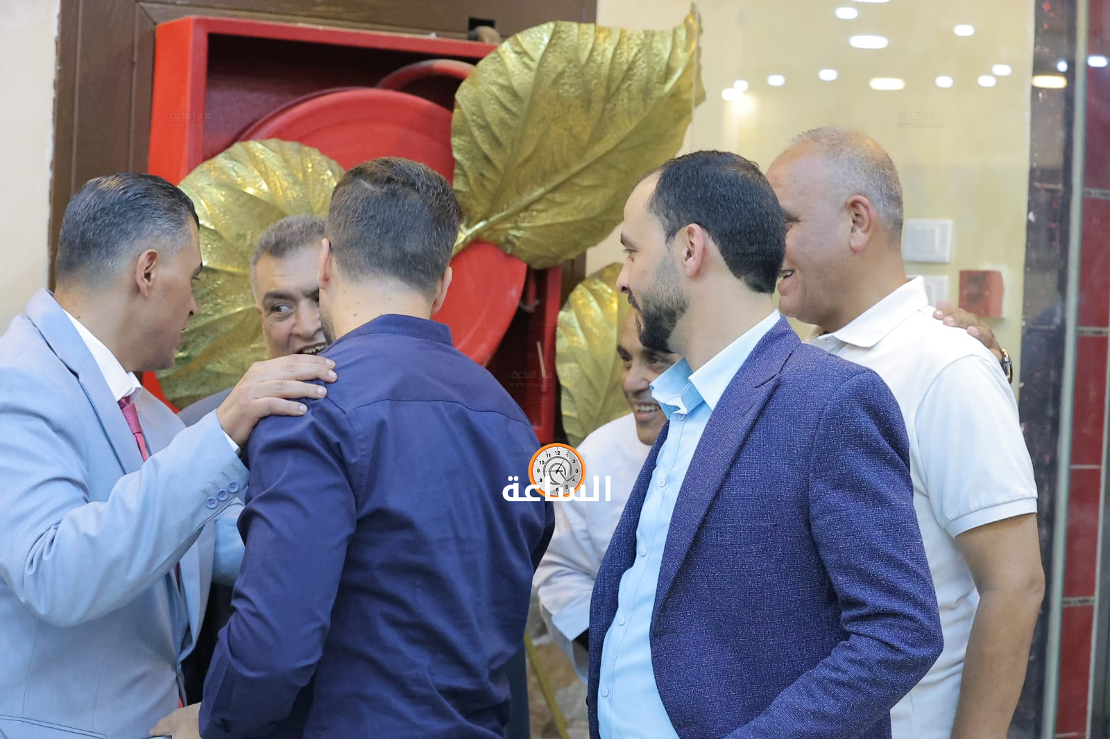 Madar Al-Saa Images 0.20010430787401368
