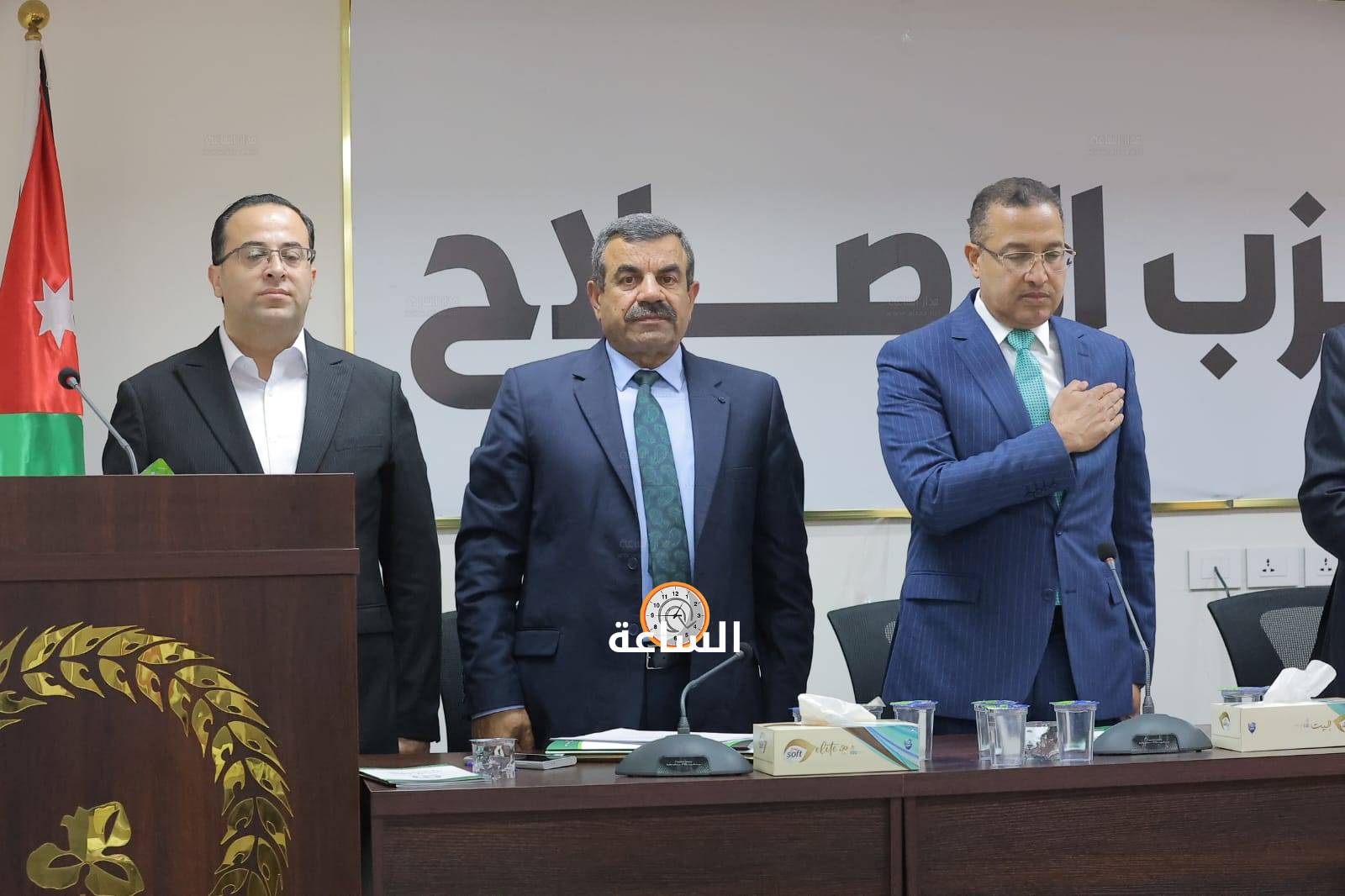 Madar Al-Saa Images 0.7197359628569173