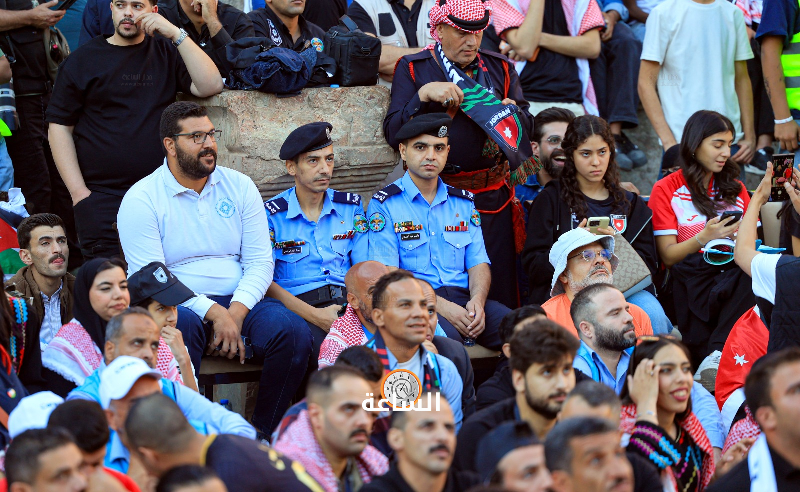 Madar Al-Saa Images 0.16900200305896884