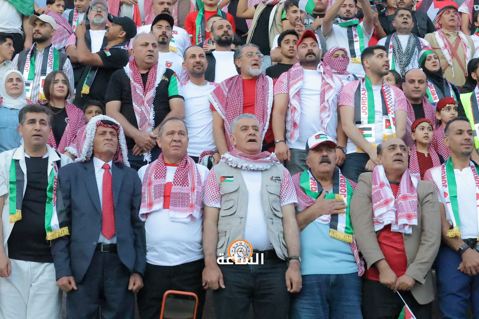 Madar Al-Saa Images 0.8241515379869786