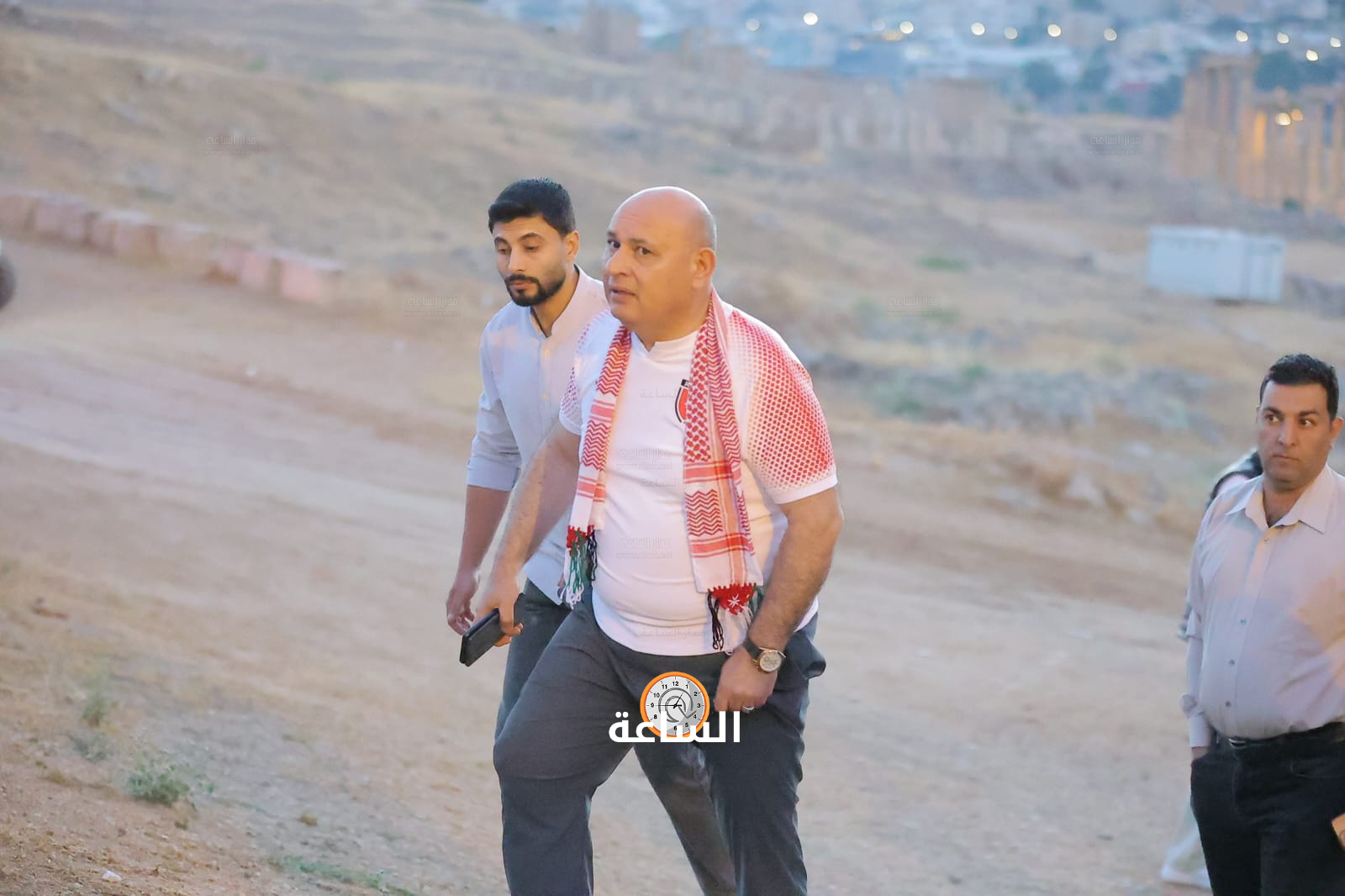 Madar Al-Saa Images 0.1787445918272753