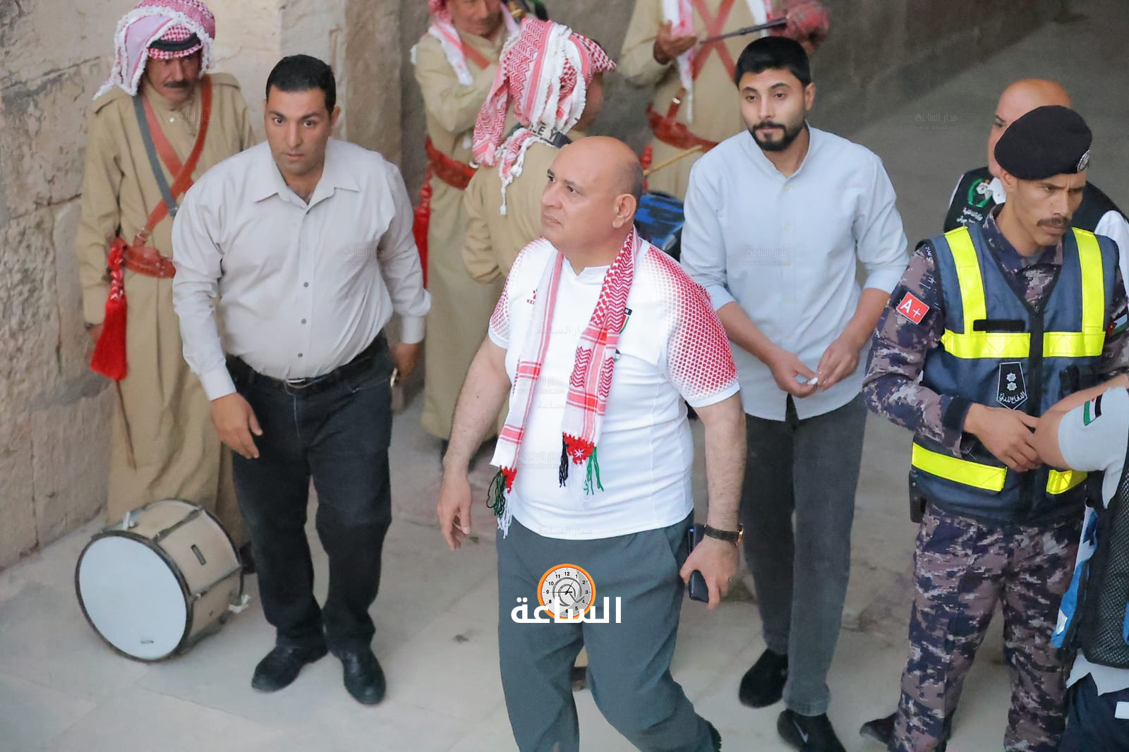 Madar Al-Saa Images 0.7326121160773698